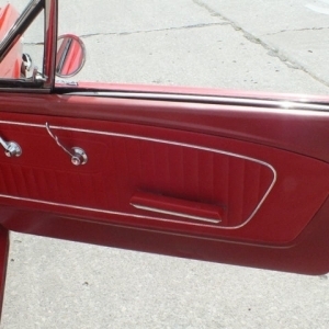 used-1964-ford-mustang-convertible-8031-16159947-27-640.jpg-nggid041885-ngg0dyn-300x300x100-00f0w010c011r110f110r010t010